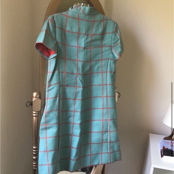 Window pane dress! - Picture 2 of 6